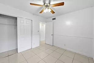 505 S Pine Island Rd, Plantation, FL 33324 - Photo 26