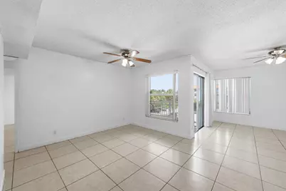 505 S Pine Island Road #B310, Plantation, FL 33324 - Photo 8