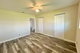 2844 Crosley Dr E, West Palm Beach, FL 33415 - Photo 16