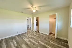 2844 Crosley Dr E, West Palm Beach, FL 33415 - Photo 14
