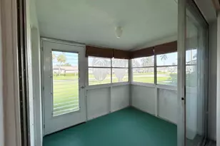 2844 Crosley Dr E, West Palm Beach, FL 33415 - Photo 28