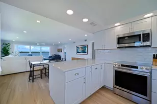52 Yacht Club Dr, North Palm Beach, FL 33408 - Photo 8