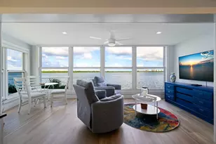 52 Yacht Club Dr, North Palm Beach, FL 33408 - Photo 2