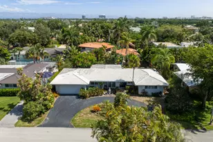2625 NE 35th St, Fort Lauderdale, FL 33306 - Photo 1
