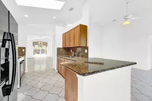 8799 Sonoma Lake Blvd, Boca Raton, FL 33434 - Photo 16