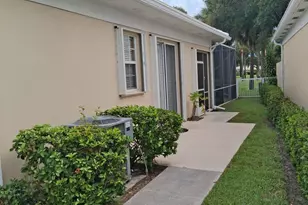 8465 Beaconhill Rd, Palm Beach Gardens, FL 33410 - Photo 2