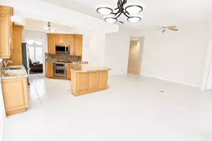 8465 Beaconhill Rd, Palm Beach Gardens, FL 33410 - Photo 12