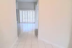 8465 Beaconhill Rd, Palm Beach Gardens, FL 33410 - Photo 6