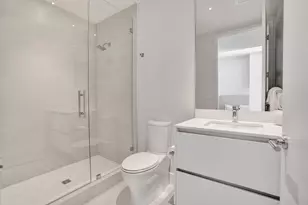 305 Briny Ave, Pompano Beach, FL 33062 - Photo 16