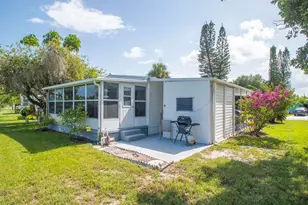 42 Village Ln, Jensen Beach, FL 34957 - Photo 36