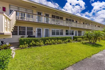 77 Kingswood, West Palm Beach, FL 33417 - Photo 16