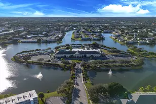 77 Kingswood, West Palm Beach, FL 33417 - Photo 24