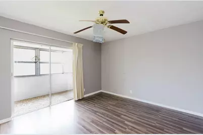 77 Kingswood, West Palm Beach, FL 33417 - Photo 10