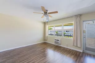 77 Kingswood, West Palm Beach, FL 33417 - Photo 2