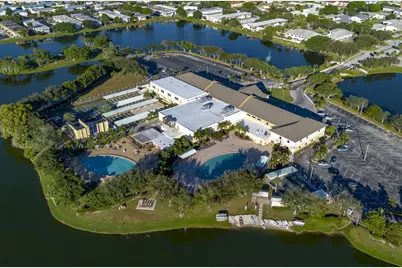 77 Kingswood, West Palm Beach, FL 33417 - Photo 24