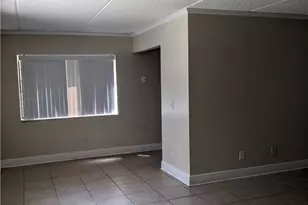 401 Meadows Cir, Boynton Beach, FL 33436 - Photo 2