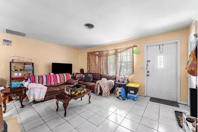 2106 Ware Drive, West Palm Beach, FL 33409 - Photo 4