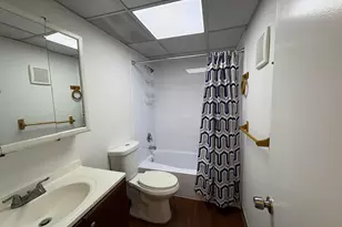 632 NW 13th St, Boca Raton, FL 33486 - Photo 12