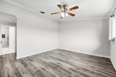 642 NE 195th Street, Miami, FL 33179 - Photo 14