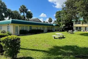 1917 NE 2nd St, Deerfield Beach, FL 33441 - Photo 1