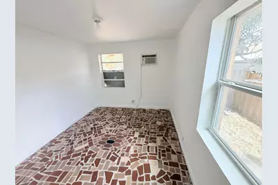 4343 Pinewood Avenue, West Palm Beach, FL 33407 - Photo 8