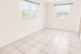 5951 NE 14th Ln, Fort Lauderdale, FL 33334 - Photo 4