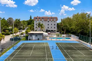 5951 NE 14th Ln, Fort Lauderdale, FL 33334 - Photo 8