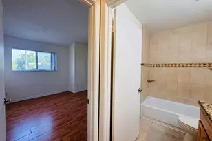 3409 NW 44th St, Oakland Park, FL 33309 - Photo 12