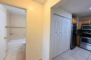 3409 NW 44th St, Oakland Park, FL 33309 - Photo 20