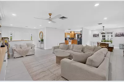 15 Holly Drive, Boynton Beach, FL 33436 - Photo 10