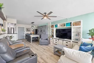 305 N Pompano Beach Blvd, Pompano Beach, FL 33062 - Photo 8