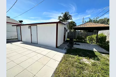 613 54th Street, West Palm Beach, FL 33407 - Photo 1