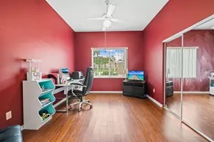 10156 Lombardy Dr, Tamarac, FL 33321 - Photo 16
