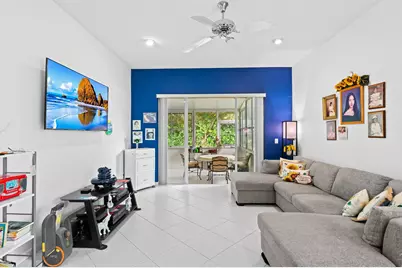 10156 Lombardy Drive, Tamarac, FL 33321 - Photo 4