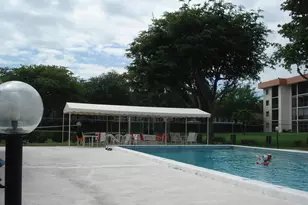 5917 Via Vermilya, Lake Worth, FL 33462 - Photo 12
