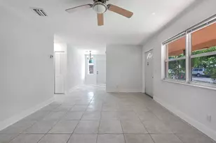925 S Pine St, Lake Worth, FL 33460 - Photo 6