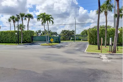 3 Royal Palm Way #Unit 403, Boca Raton, FL 33432 - Photo 32