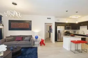 1220 NE 24th St, Wilton Manors, FL 33305 - Photo 2