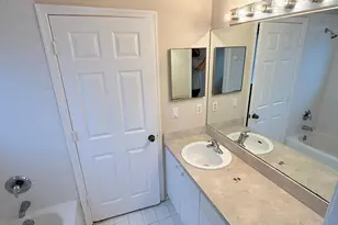 905 N Santa Catalina Cir, North Lauderdale, FL 33068 - Photo 28