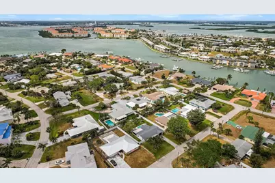 608 Malabar Avenue, Fort Pierce, FL 34949 - Photo 30