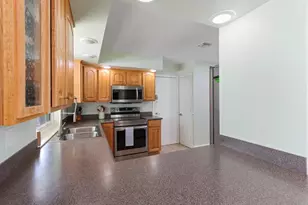 608 Malabar Ave, Fort Pierce, FL 34949 - Photo 12