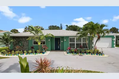 608 Malabar Avenue, Fort Pierce, FL 34949 - Photo 2