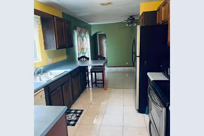 182 NE Jettie Terrace, Port Saint Lucie, FL 34983 - Photo 6