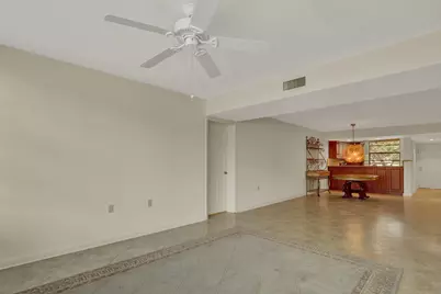 3636 Whitehall Drive #105, West Palm Beach, FL 33401 - Photo 12