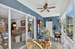 3186 Via Poinciana, Lake Worth, FL 33467 - Photo 24