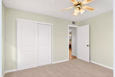 3186 Via Poinciana #114, Lake Worth, FL 33467 - Photo 6