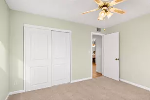 3186 Via Poinciana, Lake Worth, FL 33467 - Photo 6