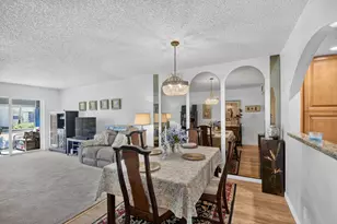 3186 Via Poinciana, Lake Worth, FL 33467 - Photo 22