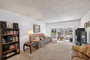 3186 Via Poinciana, Lake Worth, FL 33467 - Photo 20
