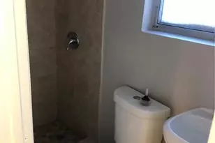 8851 NW 15th Ct, Pembroke Pines, FL 33024 - Photo 2